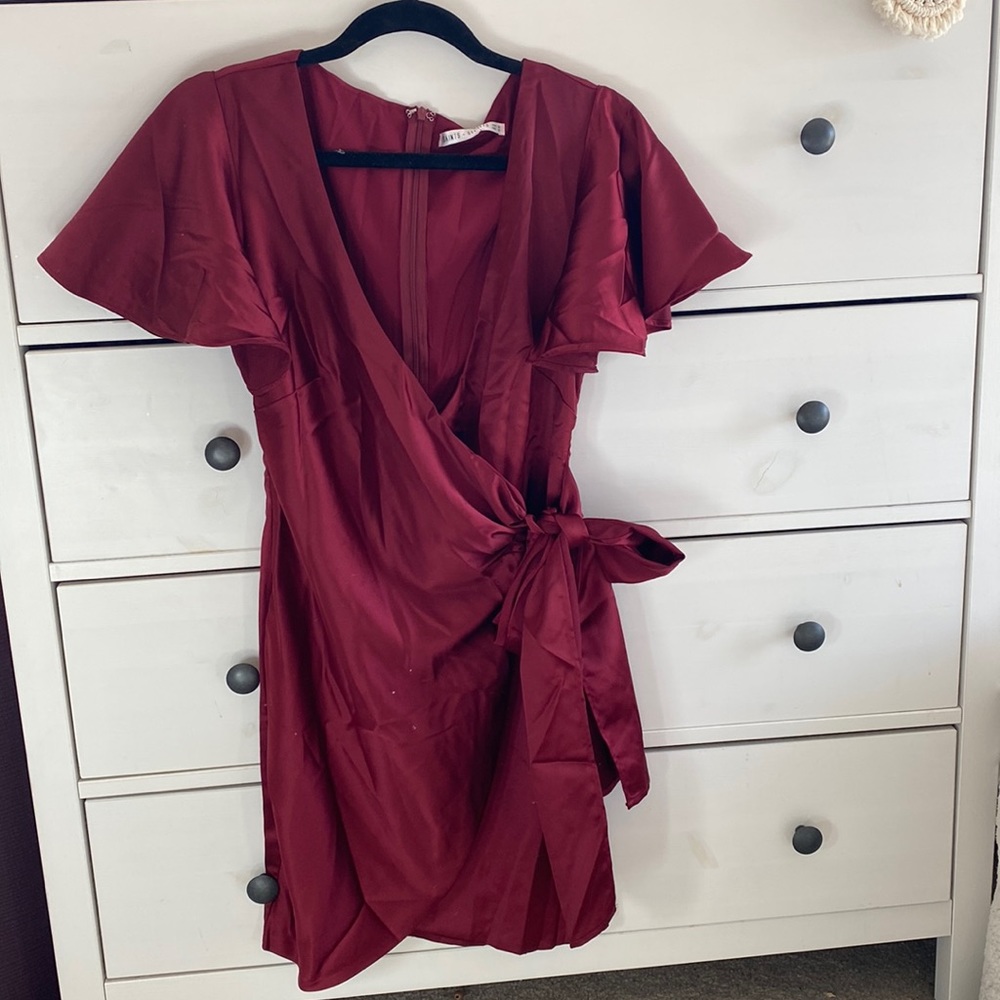 SELFIE LESLIE — Wrap Dress
